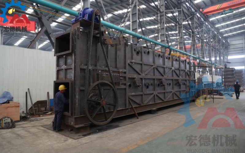 拖鏈式<a href=http://m.fspayy.com/jinchu/ target=_blank class=infotextkey>浸出設備</a>